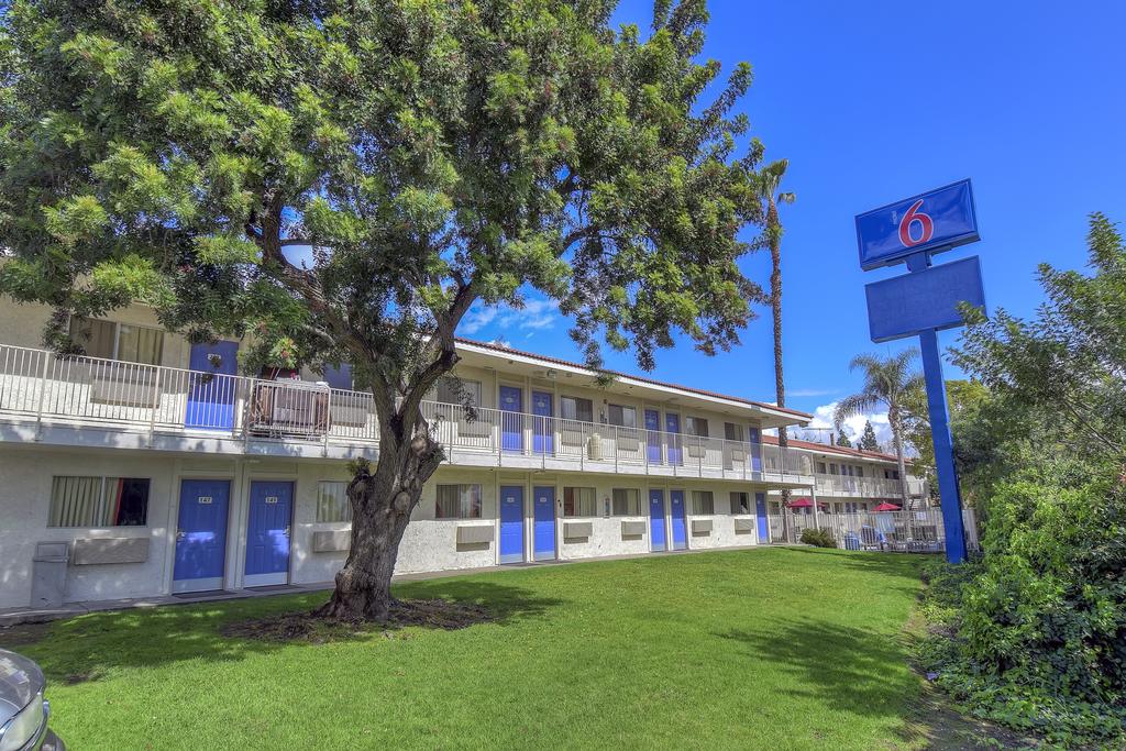 Motel 6 Chino - Los Angeles Area