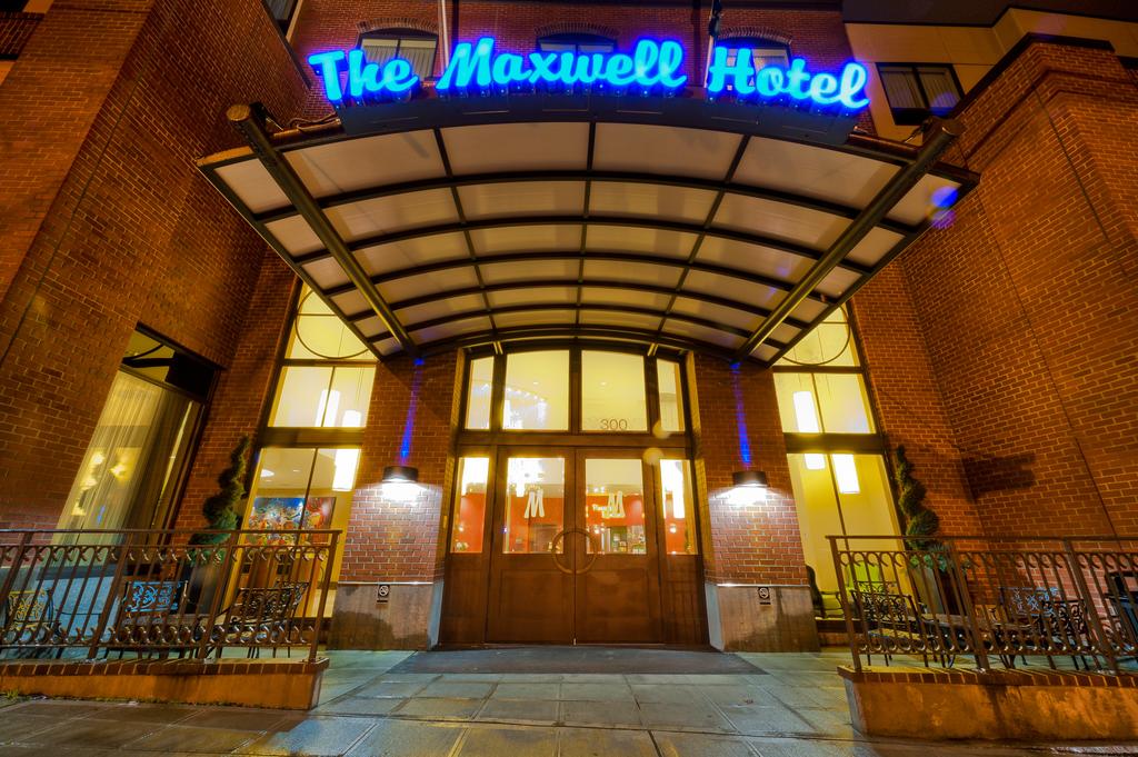 Staypineapple - The Maxwell Hotel