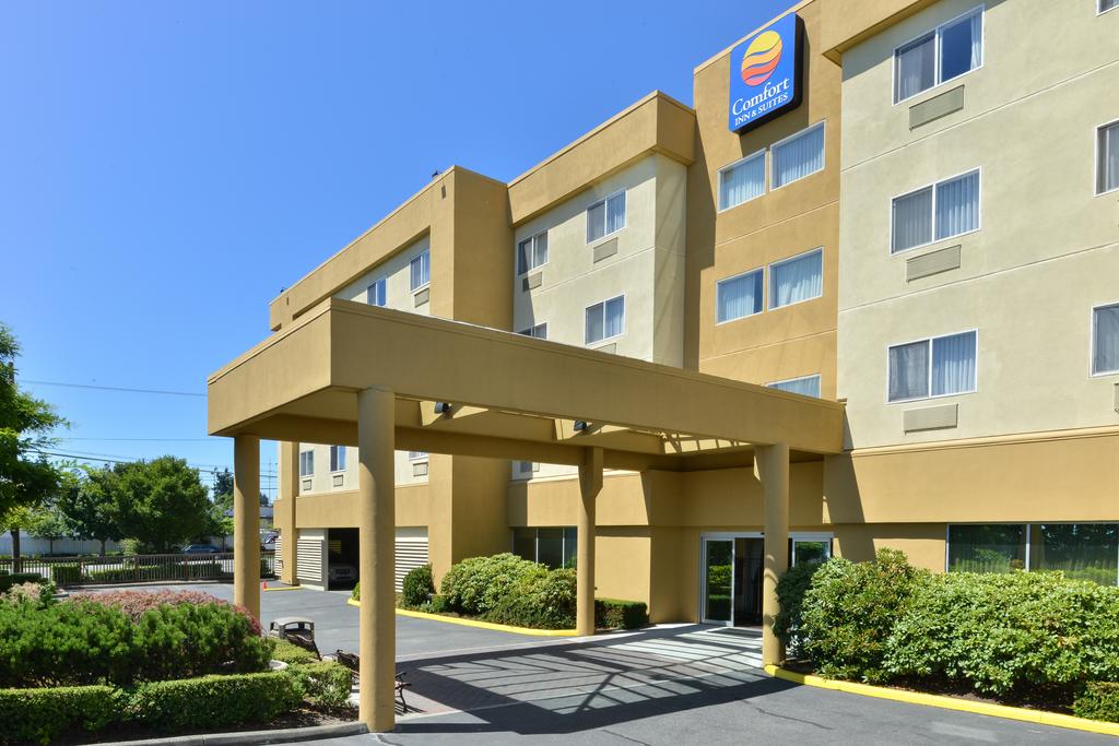 Comfort Inn and Suites Seattle