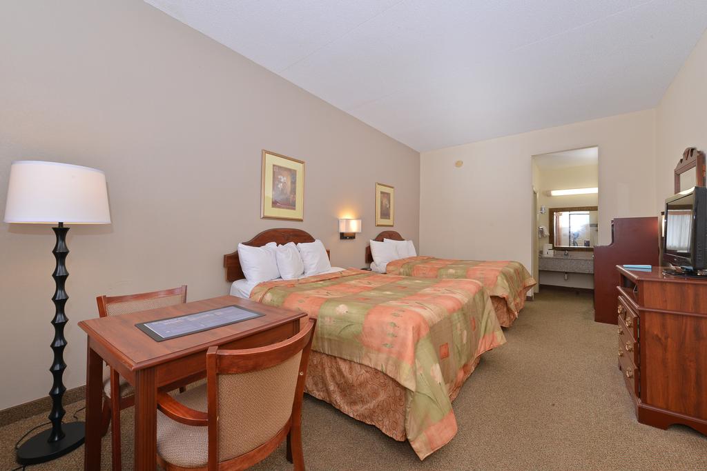 Econo Lodge Inn and Suites near Chickamauga Battlefield