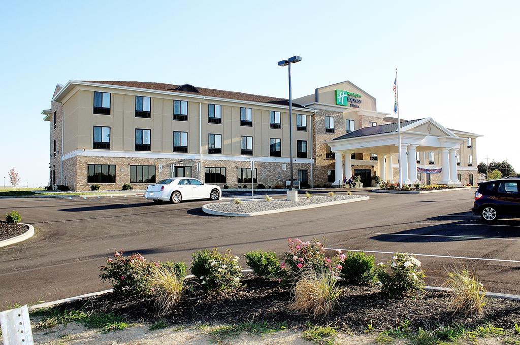 Holiday Inn Express and Suites Greenfield