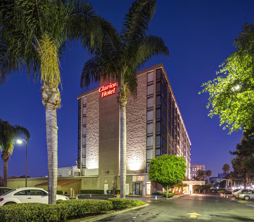 Clarion Hotel Anaheim Resort