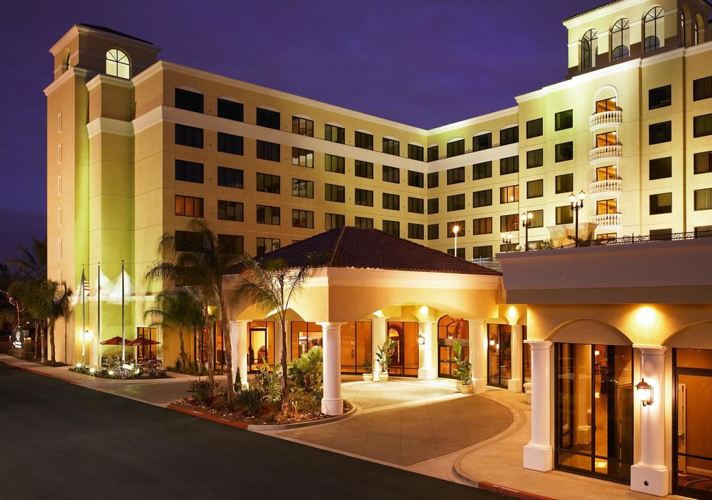 DoubleTree Suites by Hilton Anaheim Resort - Convention Center