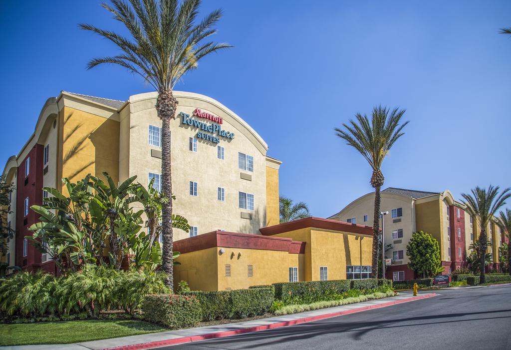 TownePlace Suites Anaheim Maingate Near Angel Stadium