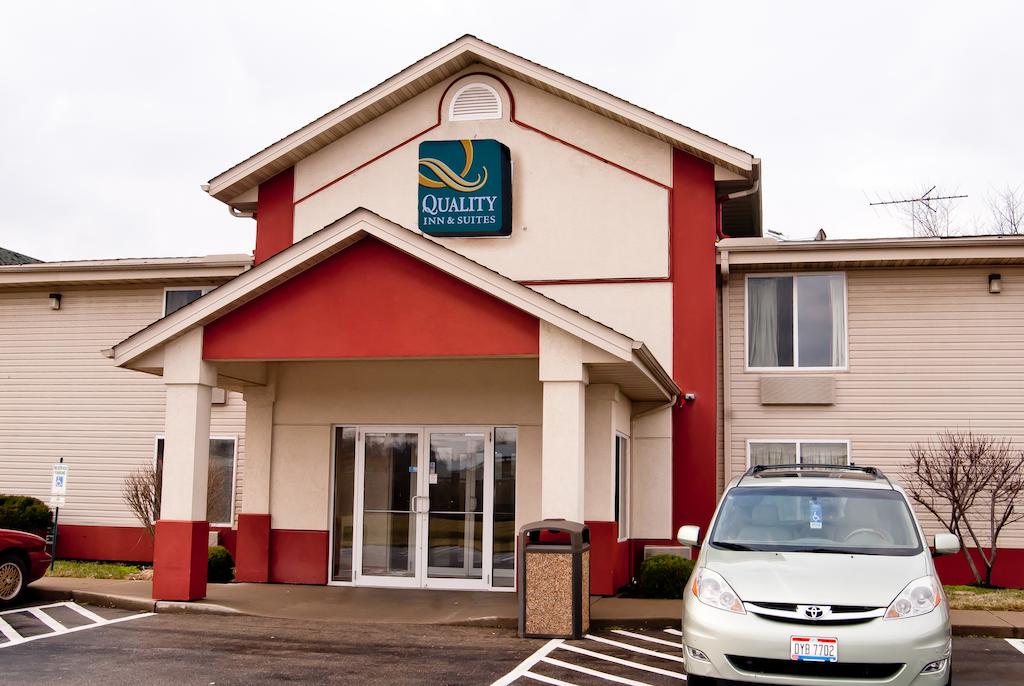 Quality Inn and Suites Middletown - Franklin