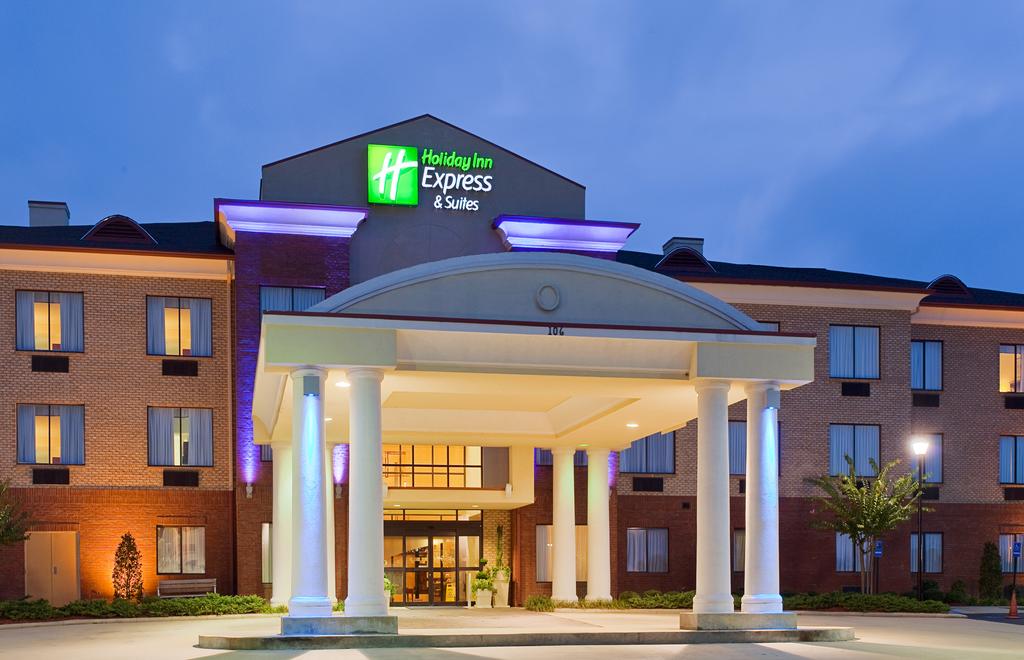 Holiday Inn Express Hotel and Suites- Gadsden