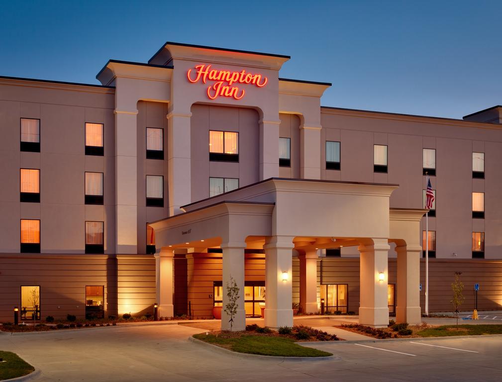 hampton inn omaha west dodge