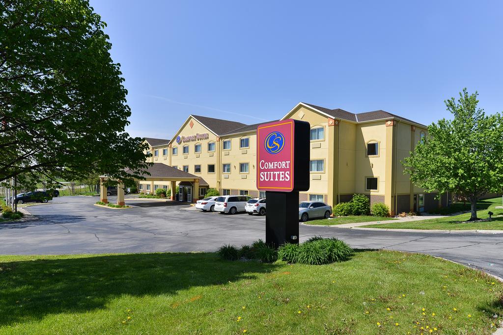 Comfort Suites Omaha