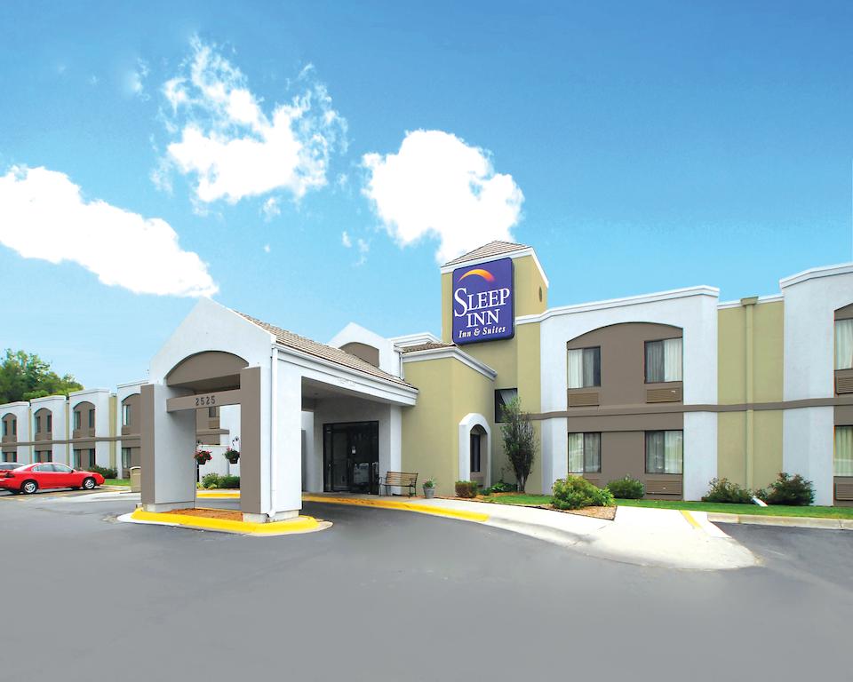 Sleep Inn and Suites Airport