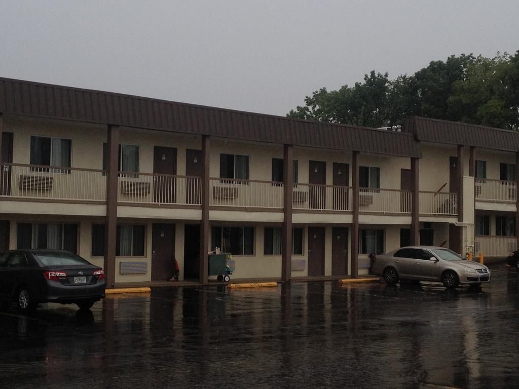 Richmond Inn and Suites