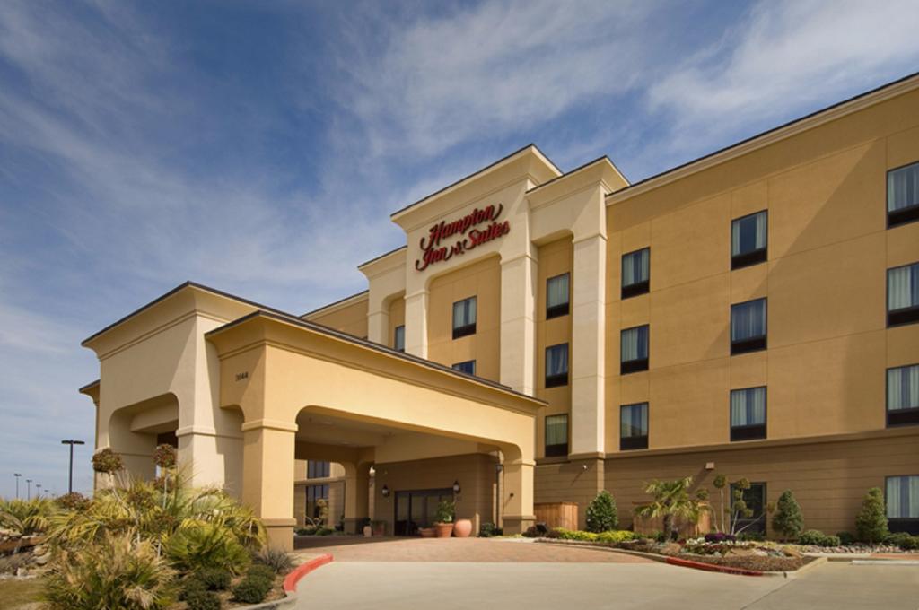 Hampton Inn and Suites Longview North