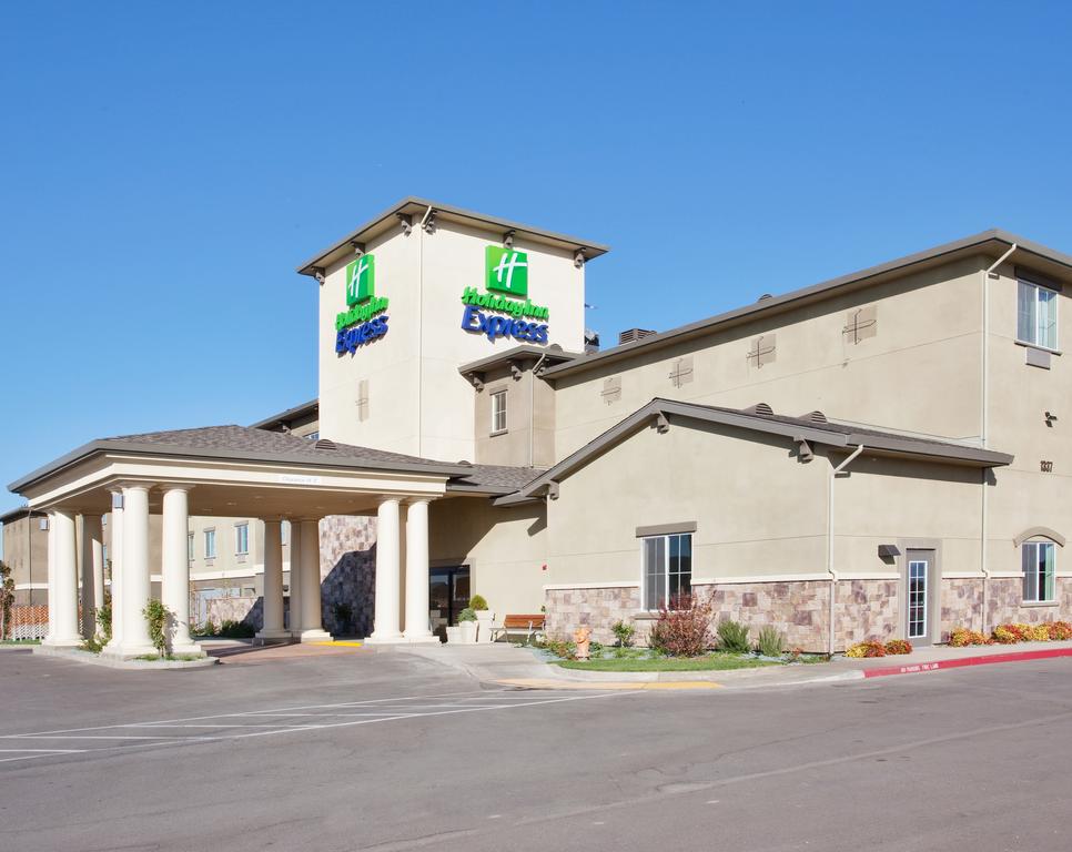 Holiday Inn Exp Stes Lodi