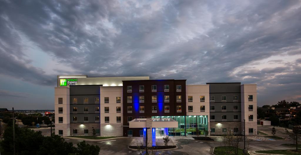 Holiday Inn Express Suites Garland E Lake Ray Hubbard