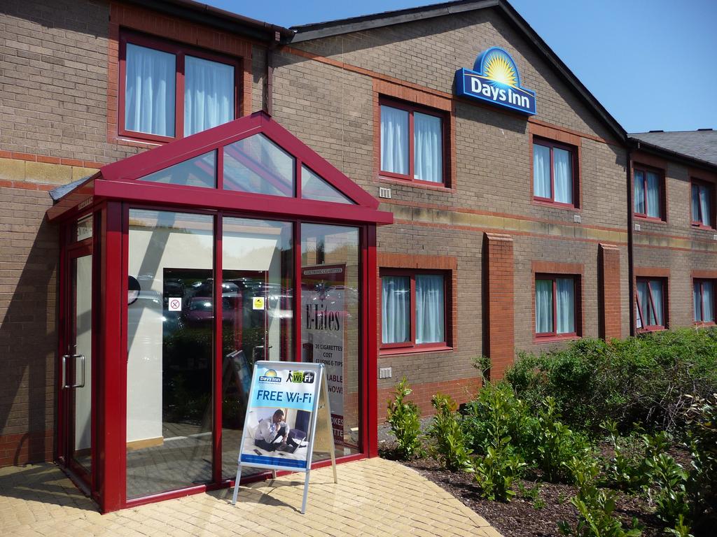 Days Inn Magor