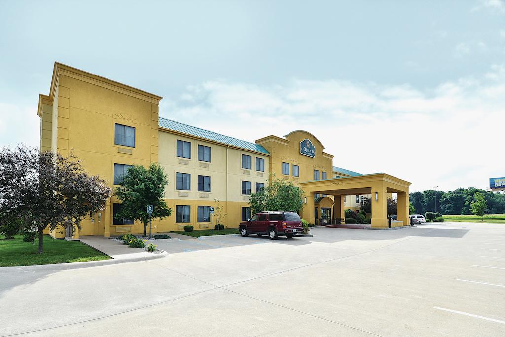 La Quinta Inn and Suites Lafayette