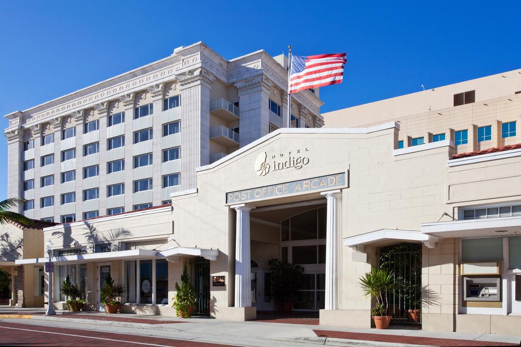 Hotel Indigo Fort Myers Downtown