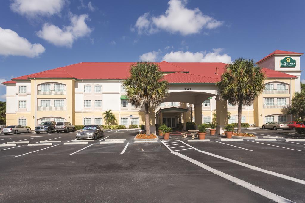 La Quinta Inn and Suites Fort Myers Airport