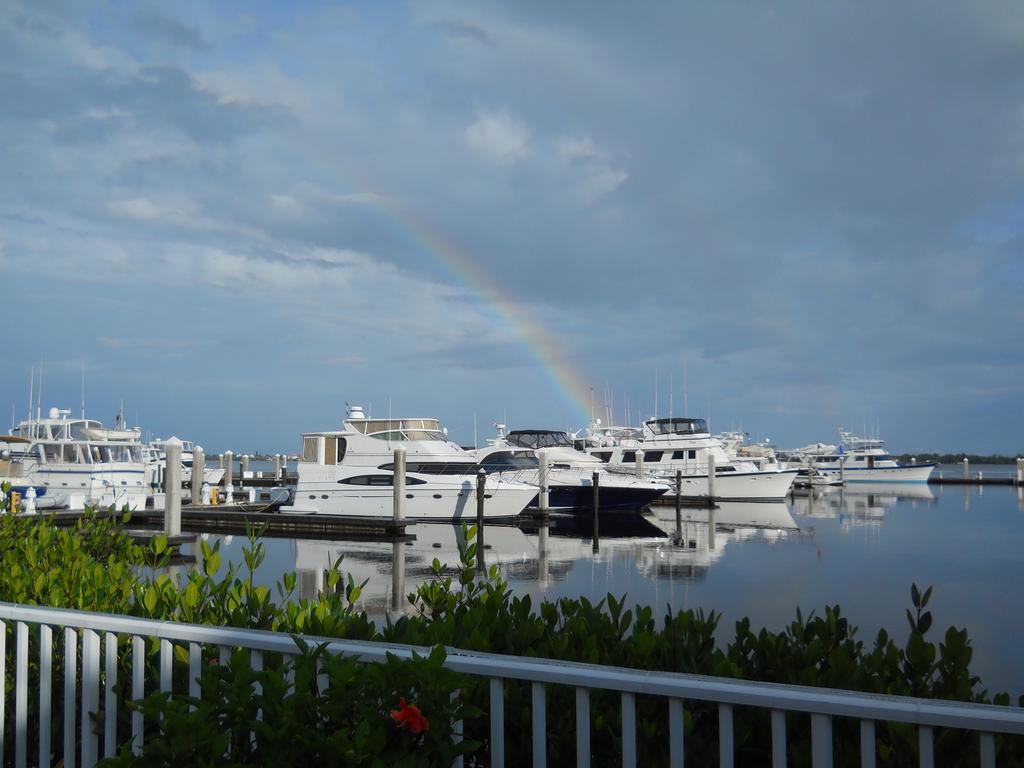 Legacy Harbour Hotel and Suites