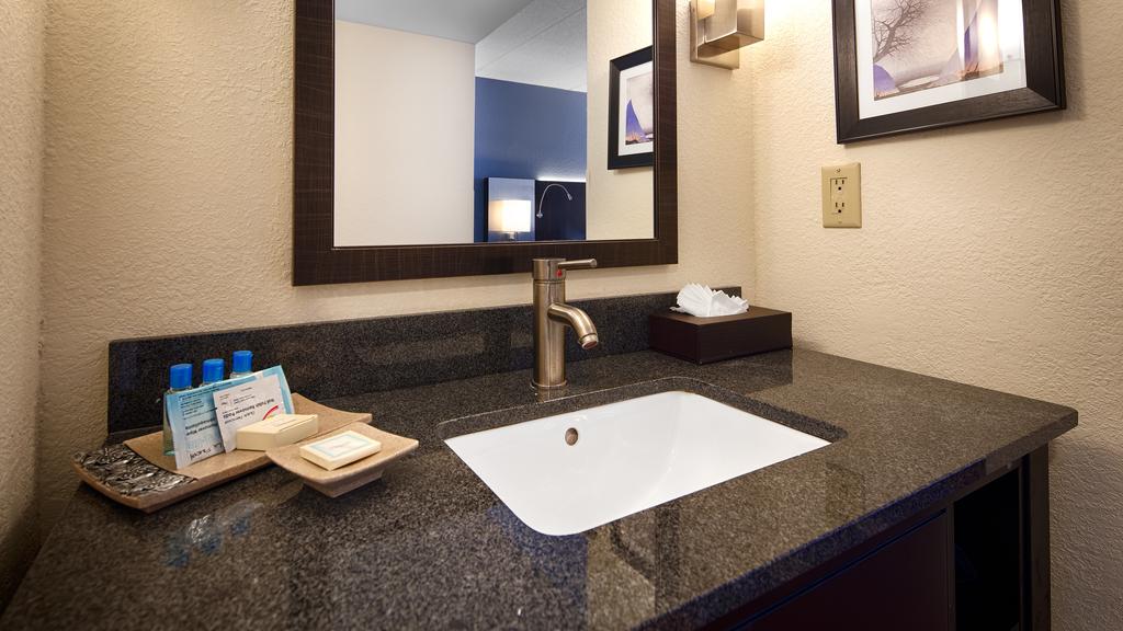 Best Western Plus Roswell Alpharetta