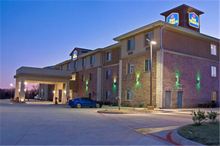 BEST WESTERN Bowie Inn and Suites