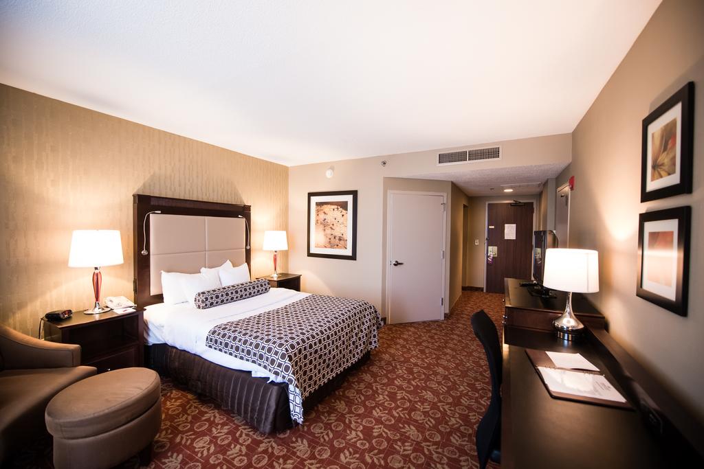 Crowne Plaza Cherry Hill