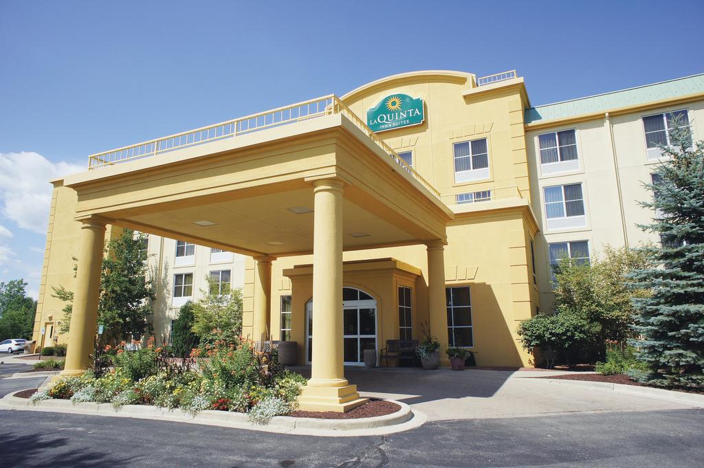 La Quinta Inn and Suites Milwaukee South West New Berlin