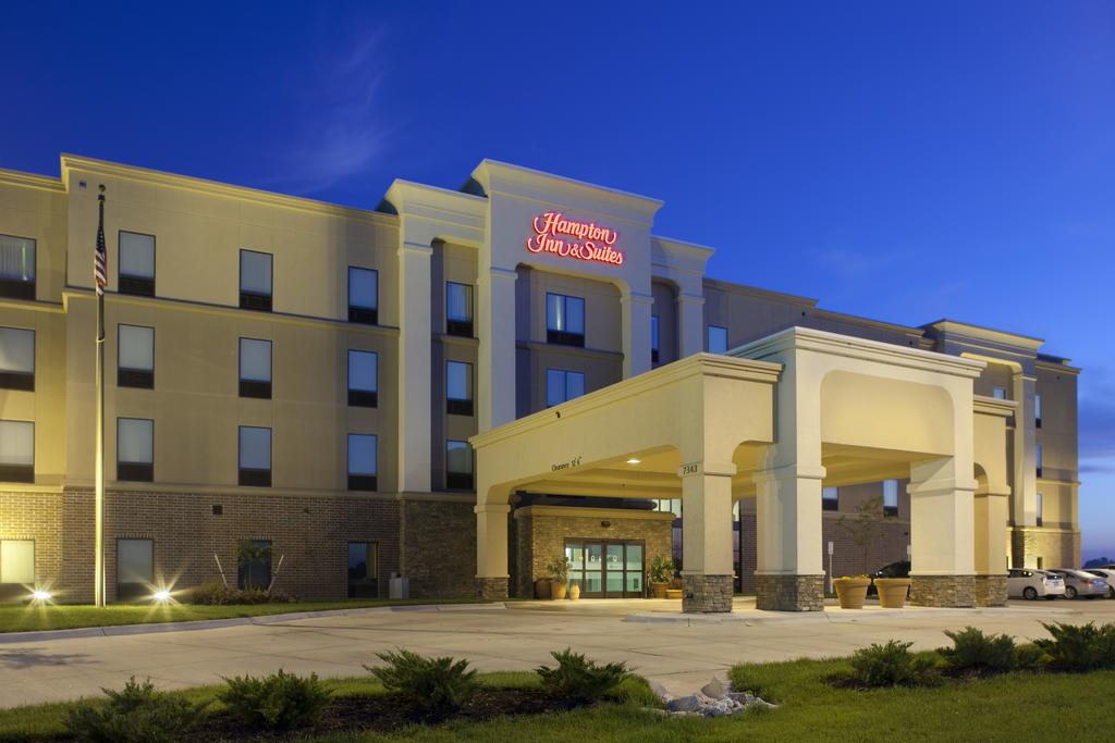 Hampton Inn and Suites - Lincoln Northeast