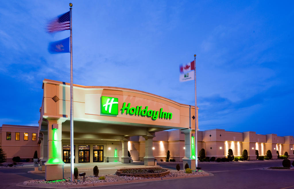 Holiday Inn Fargo