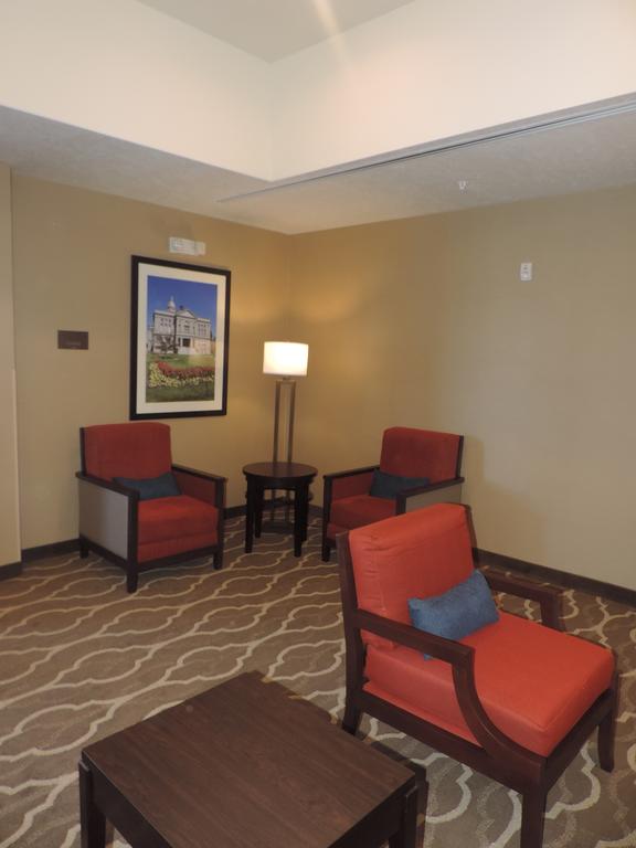 Comfort Inn and Suites Wheatland