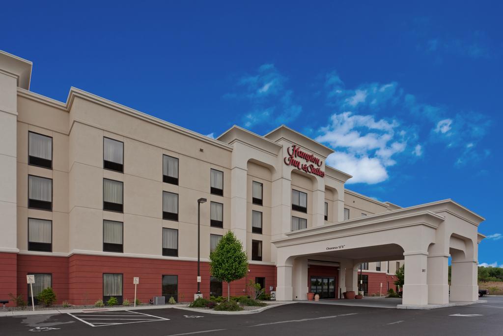 Hampton Inn and Suites Syracuse Erie Boulevard I-690