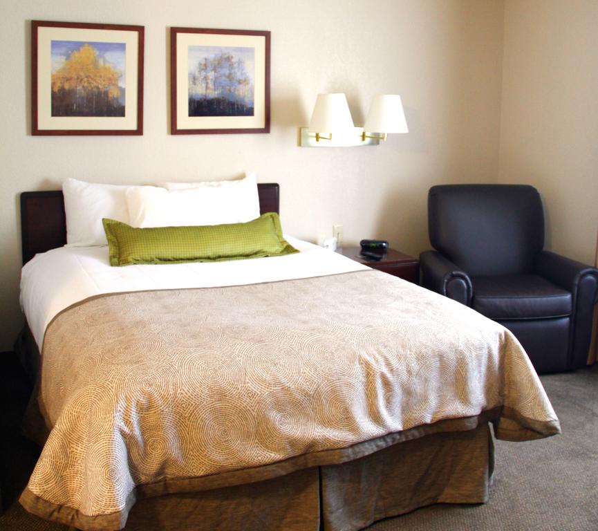 Candlewood Suites East Syracuse - Carrier Circle