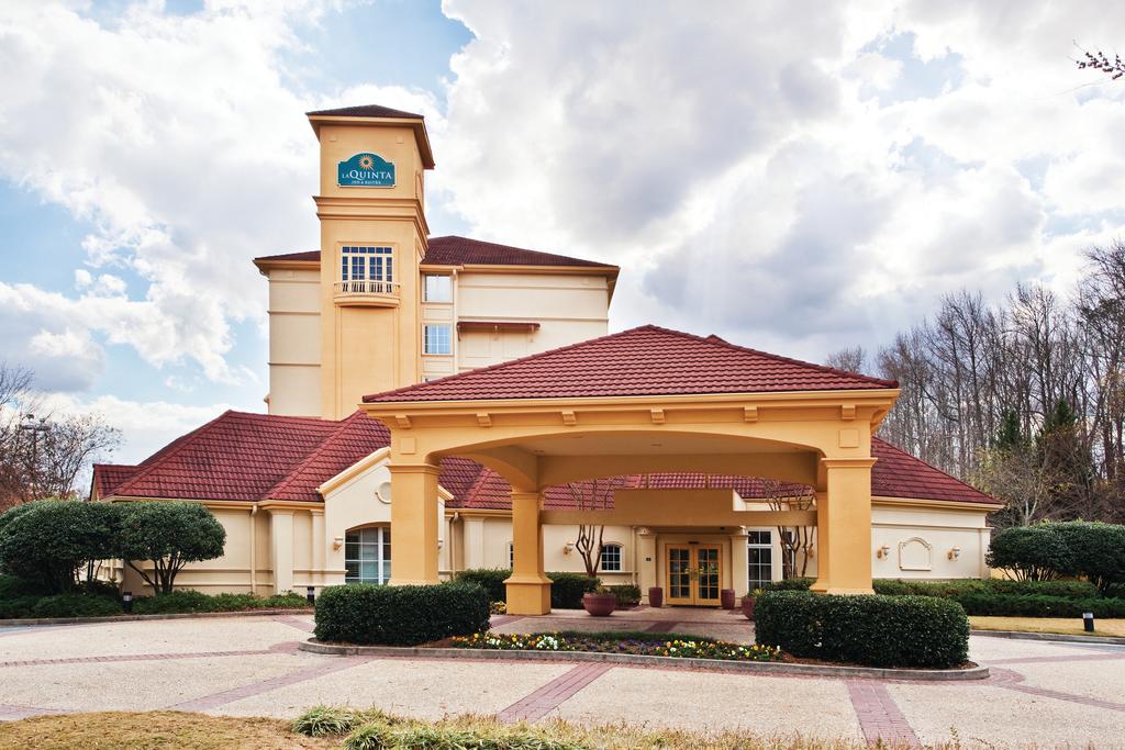 La Quinta Inn and Suites Atlanta Alpharetta