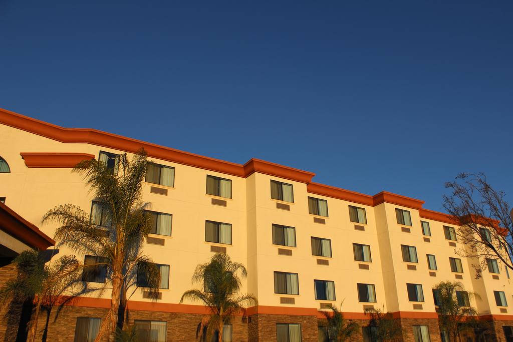 Hotel Chino Hills