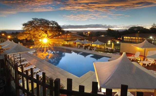 Loma Azul Hotel and Cabañas