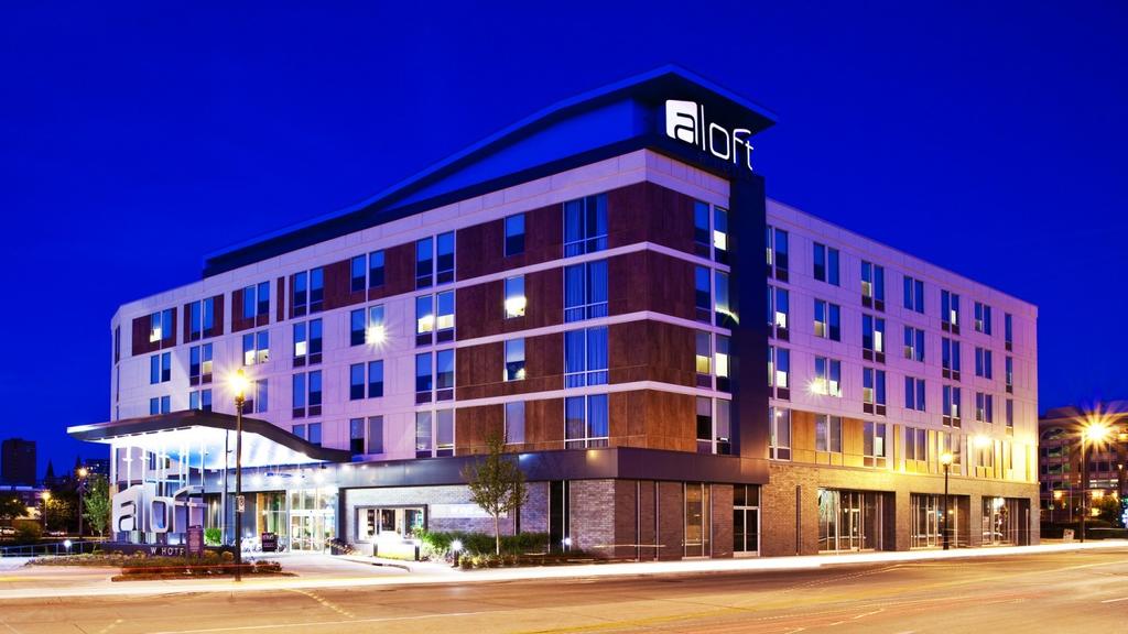 Aloft Milwaukee Downtown