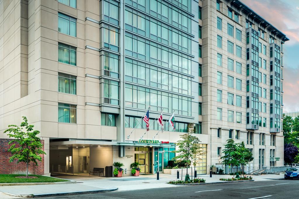 Courtyard Washington DCFoggy Bottom