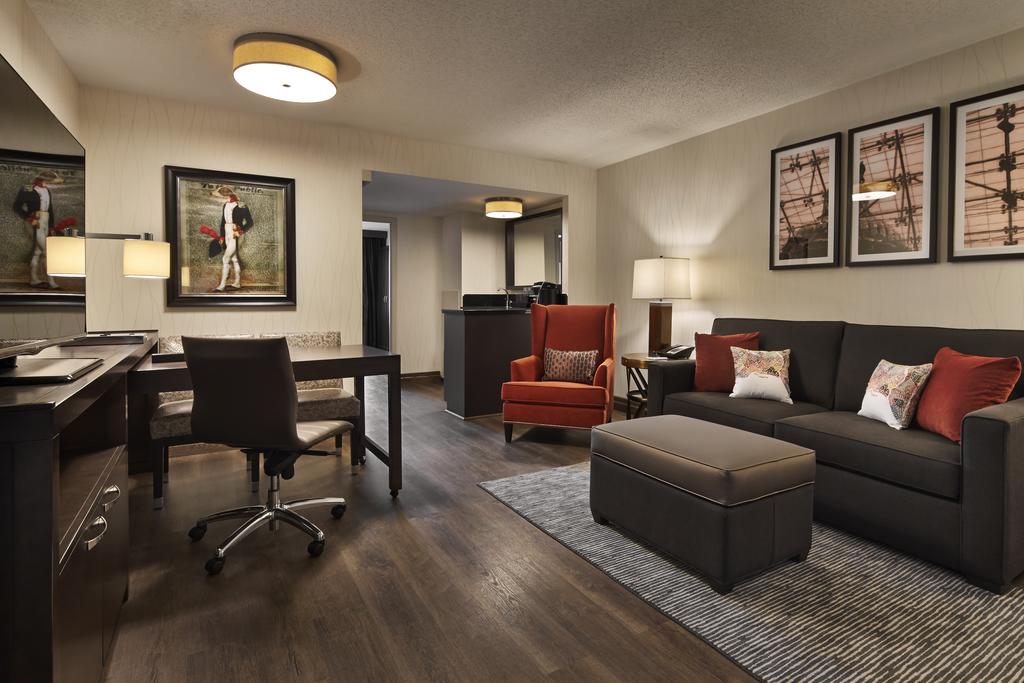 Embassy Suites Washington DC - - the Chevy Chase Pavilion