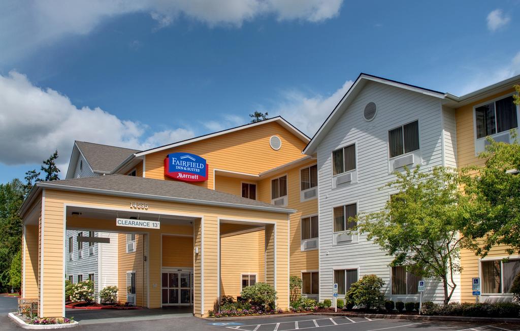 Fairfield Inn and Suites Seattle BellevueRedmond