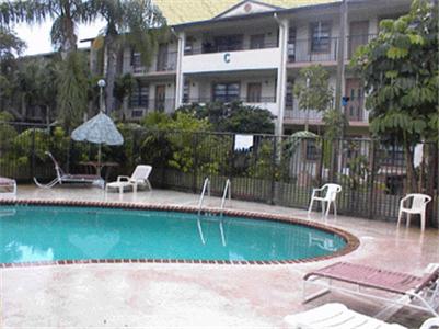 Homing Inn - Boynton Beach