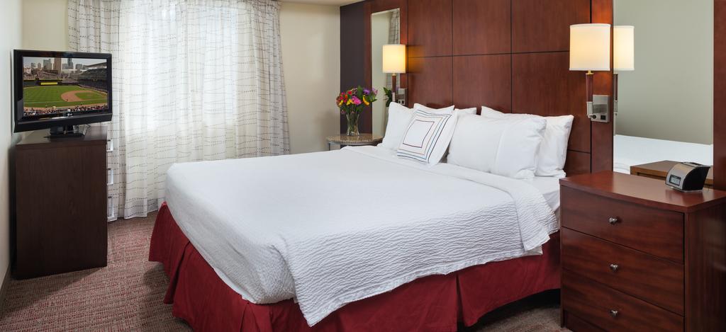 Residence Inn Minneapolis DowntownCity Center