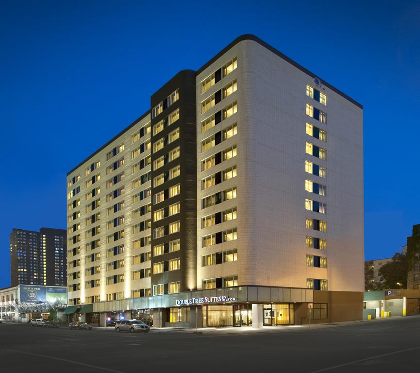 DoubleTree Suites by Hilton Minneapolis