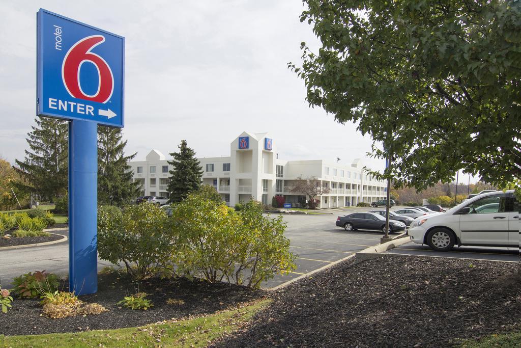 Motel 6 Cleveland - Willoughby