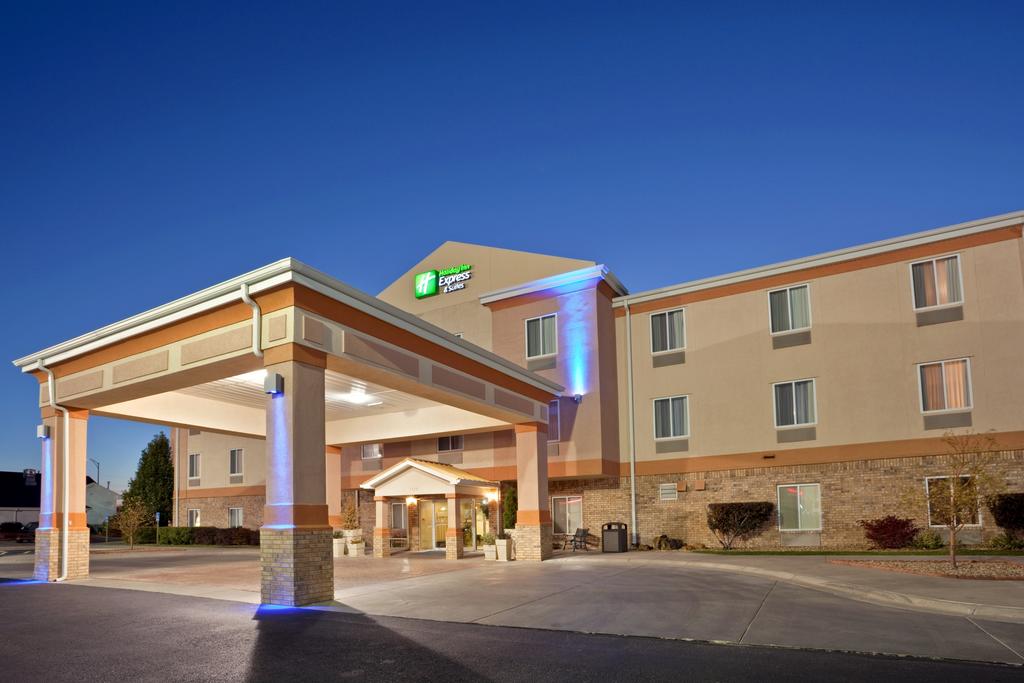 Holiday Inn Express And Suites