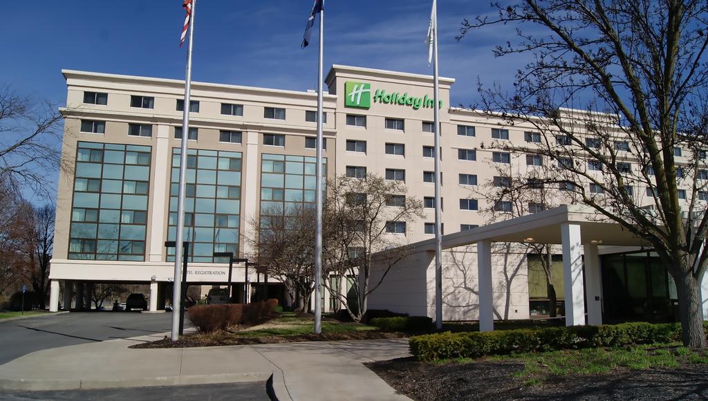 Holiday Inn Airport