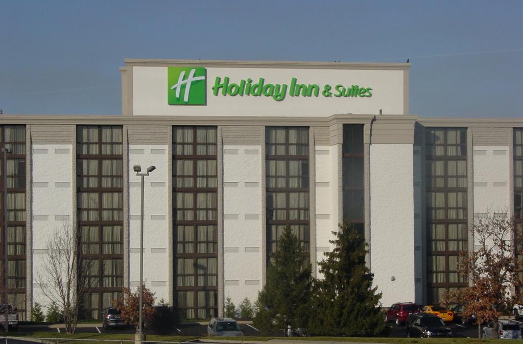 Holiday Inn Hotel and Suites Cincinnati-Eastgate