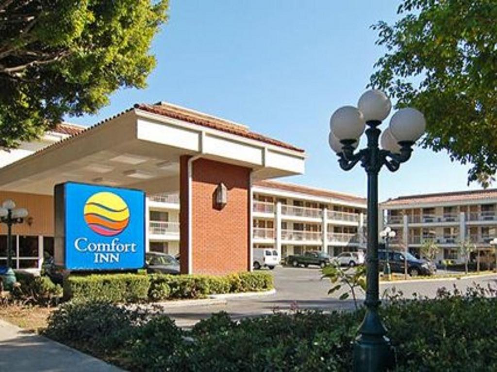 Comfort Inn Pasadena