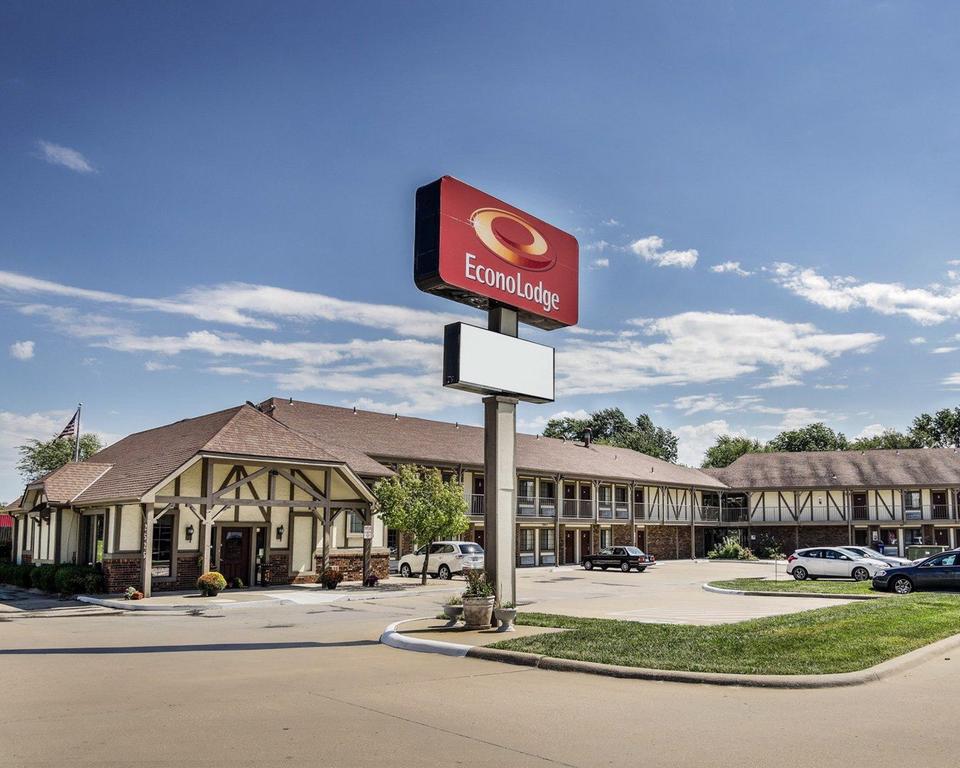 Econo Lodge Lawrence