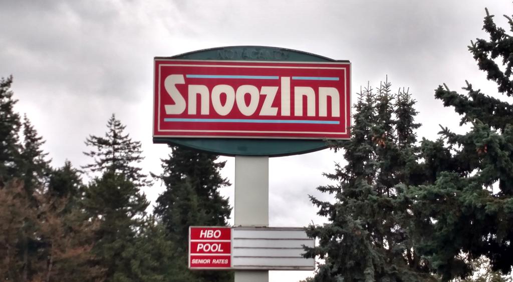 Snooz Inn