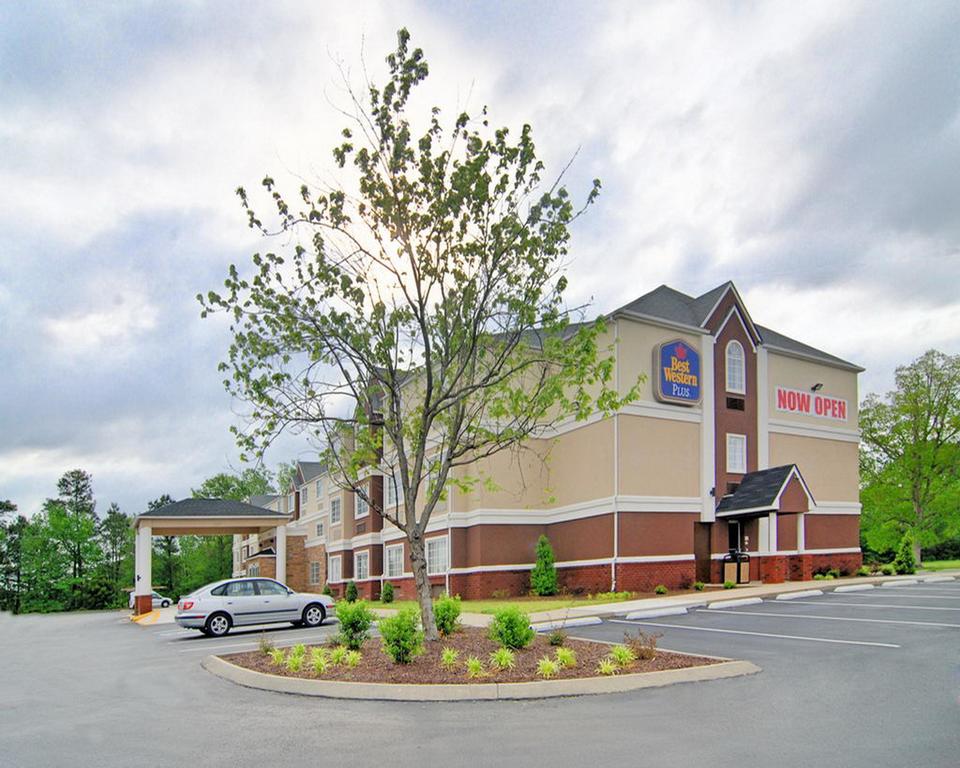 BEST WESTERN PLUS Elizabeth City Inn