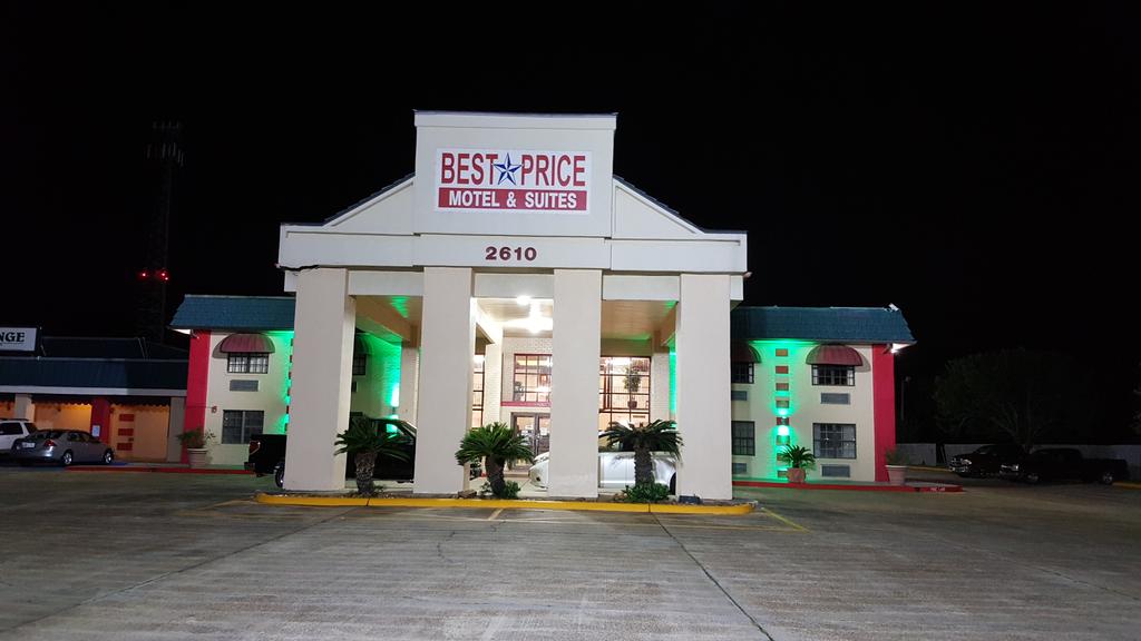 Best Price Motel and Suites